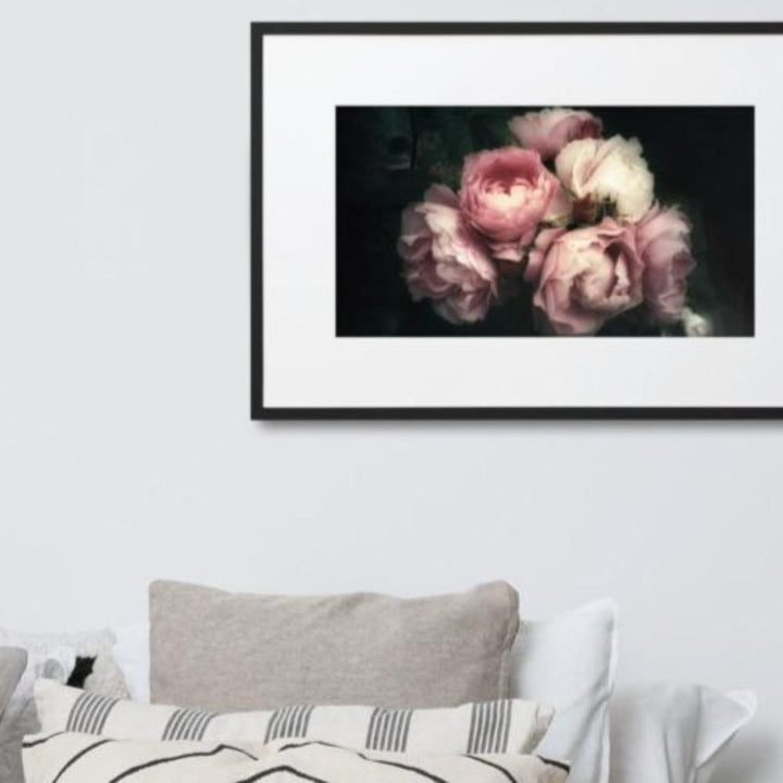 Bouquet Of Peonies Strauß Pfingstrosen - Poster im Rahmen mit Passepartout artlia artlia