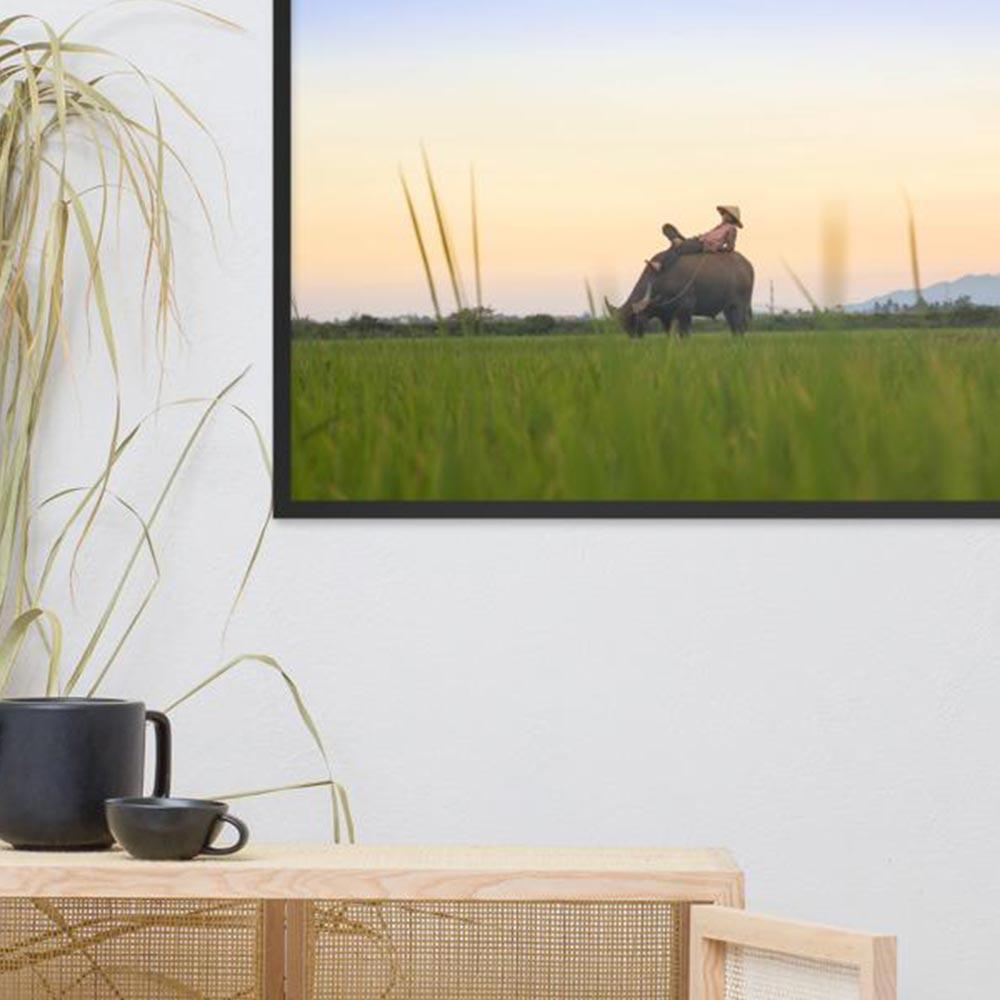 Peaceful Evening - Poster im Rahmen Kuratoren von artlia artlia