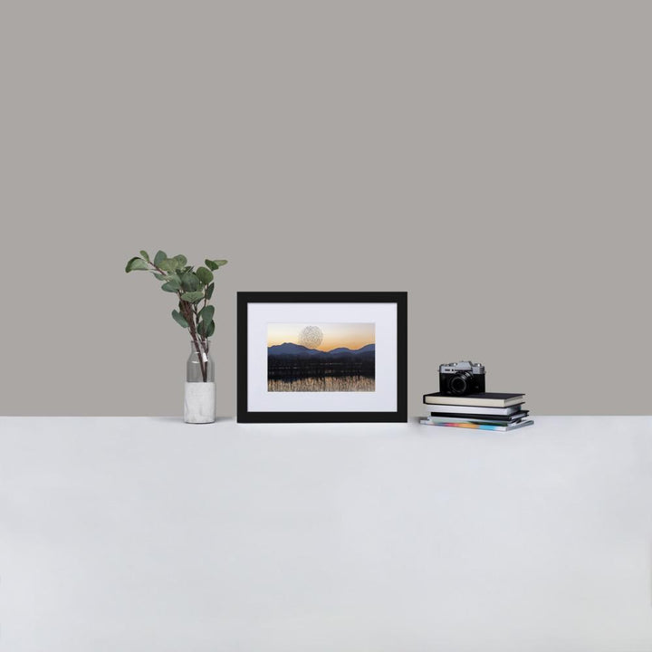 Sonnenuntergang im Junam-Wasserreservoir - Poster im Rahmen mit Passepartout Young Han Song schwarz / 30×40 cm artlia